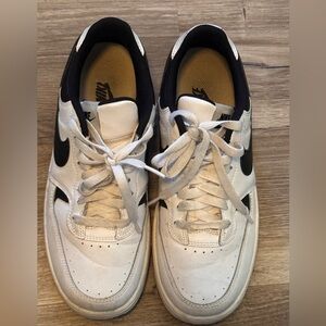 Nike Gamma Force Women’s Basketball Shoes Black White Sz 7.5